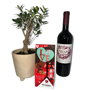 עץ זית, יין ושוקולד לוב